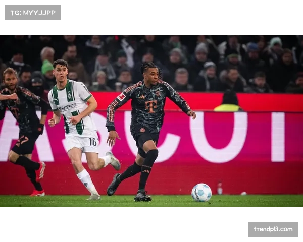 门兴中场凯文·迪克斯点射破门 本赛季已多次主罚关键点球